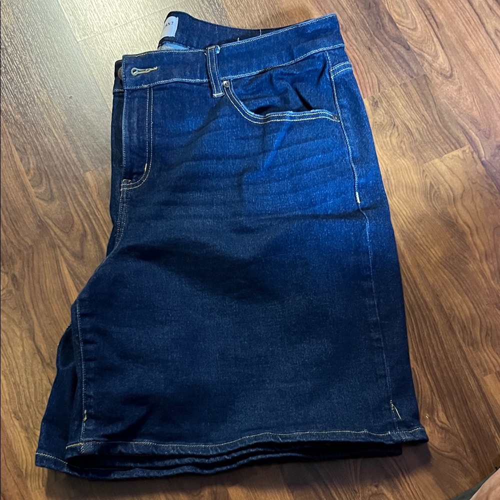 Women’s Denim Shorts
